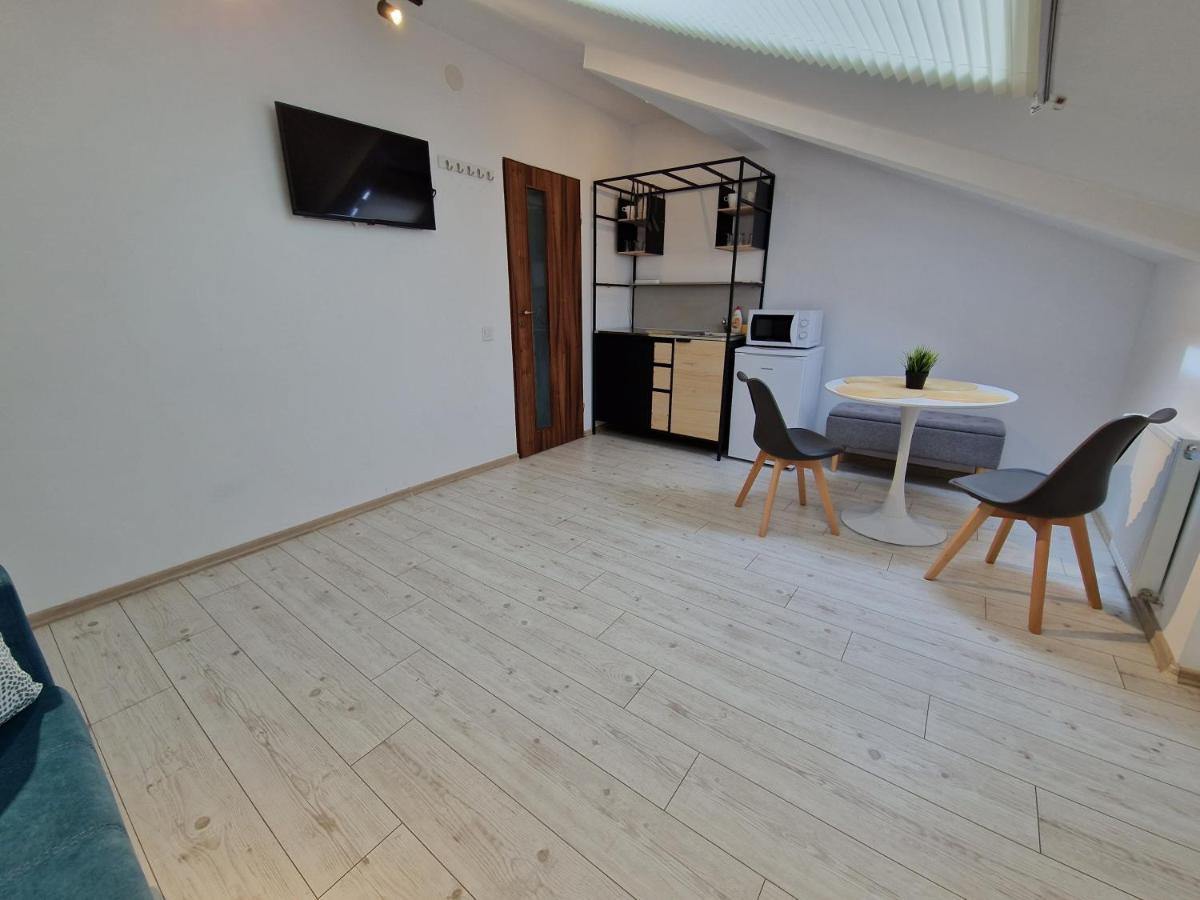 Key Apartments In Main Square Брашов Екстер'єр фото