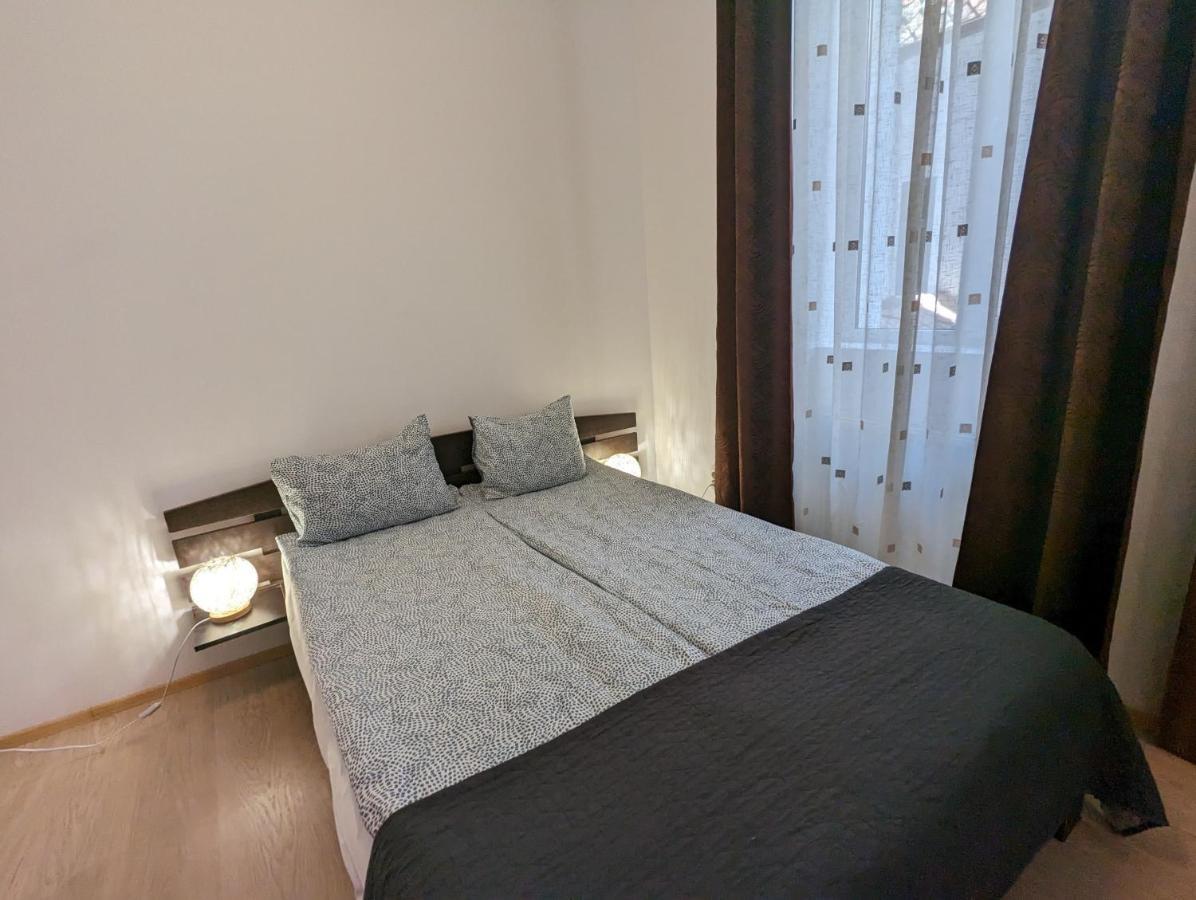 Key Apartments In Main Square Брашов Екстер'єр фото