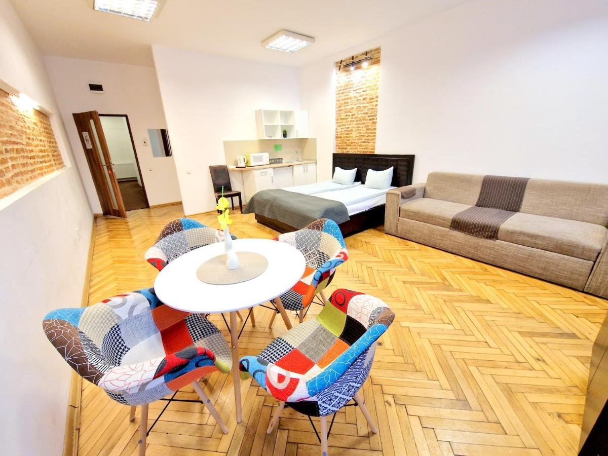 Key Apartments In Main Square Брашов Екстер'єр фото