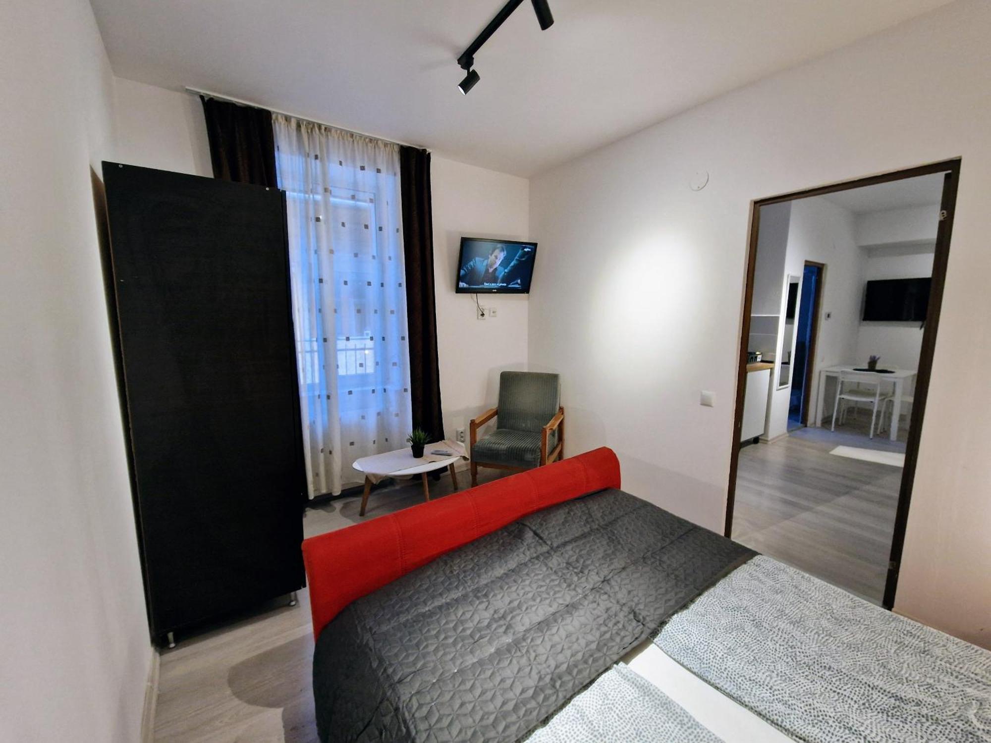 Key Apartments In Main Square Брашов Екстер'єр фото